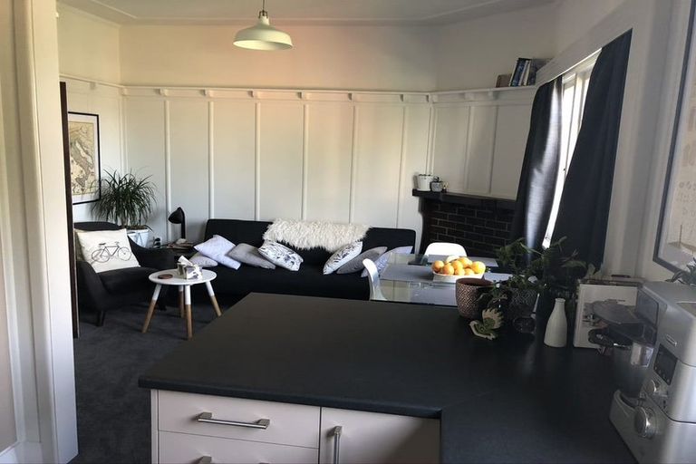 Photo of property in 16 Edgecumbe Road, Tauranga, 3110