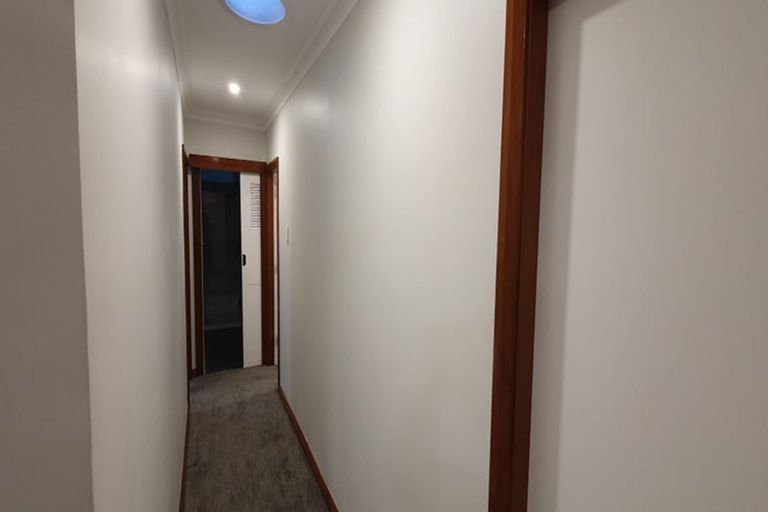 Photo of property in 70 Chamberlain Road, Karori, Wellington, 6012