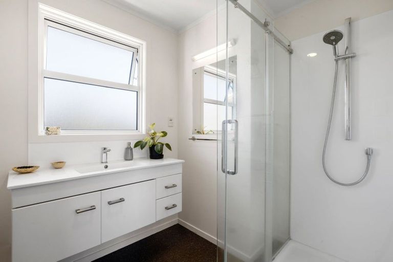 Photo of property in 34 Fuchsia Avenue, Pukete, Hamilton, 3200