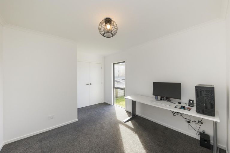 Photo of property in 15 Poplar Grove, Feilding, 4702