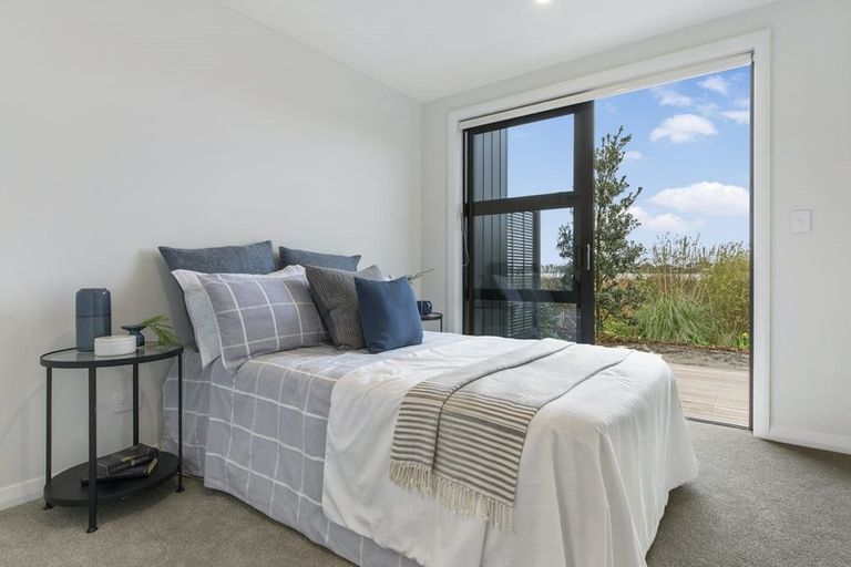 Photo of property in 1 Blenheim Place, Judea, 3110