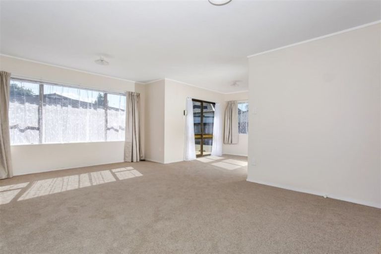 Photo of property in 2/24 West Street, Pukekohe, 2120