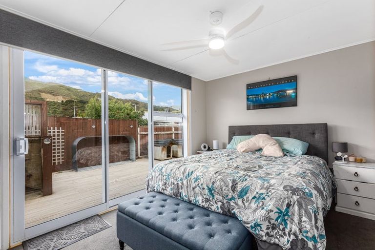 Photo of property in 42 Wood Street, Wainuiomata, Lower Hutt, 5014