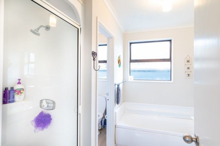 Photo of property in 22 Radiata Avenue, Parklands, Christchurch, 8083