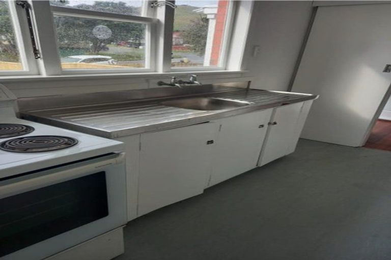 Photo of property in 79-81 Corinna Street, Waitangirua, Porirua, 5024