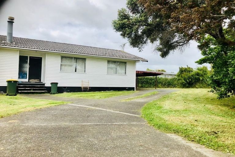 Photo of property in 35 Beeston Crescent, Manurewa, Auckland, 2102