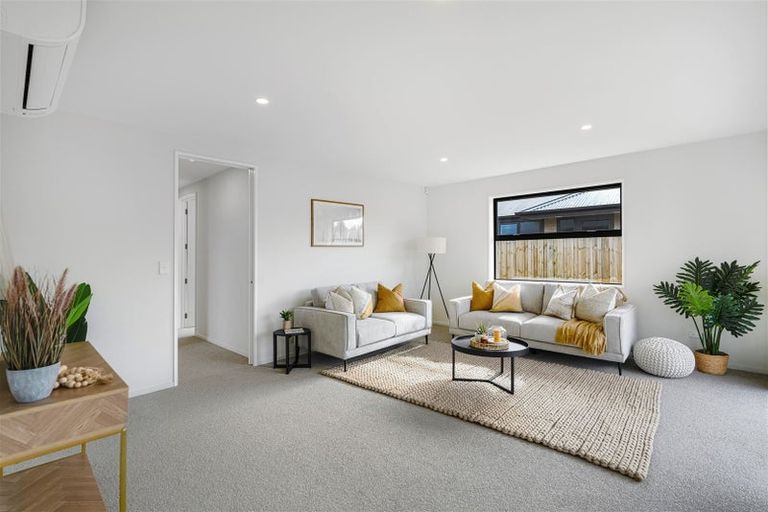 Photo of property in 1 Ella Street, Rolleston, 7614