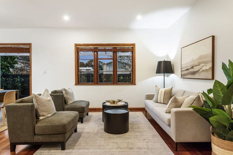 Photo of property in 7 Nelson Avenue, Northcote Point, Auckland, 0627