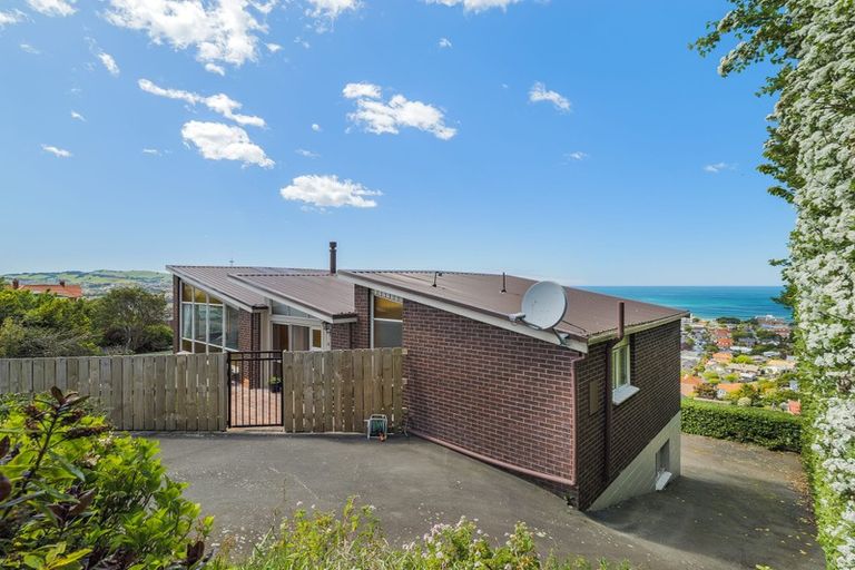 Photo of property in 4 Winston Place, Kew, Dunedin, 9012