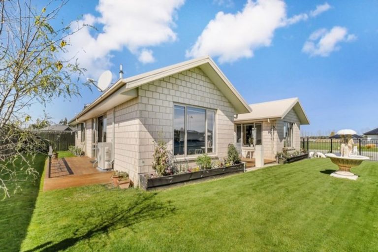 Photo of property in 21 Newbrook Terrace, Darfield, 7510