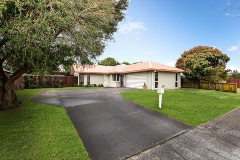 Photo of property in 24 Bouverie Crescent, Flagstaff, Hamilton, 3210