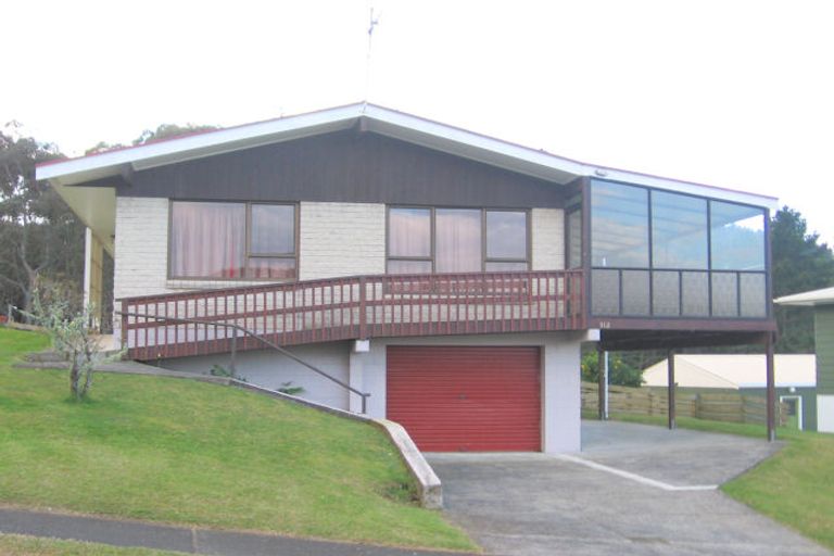 Photo of property in 112 Tuna Place, Onemana, Whangamata, 3691