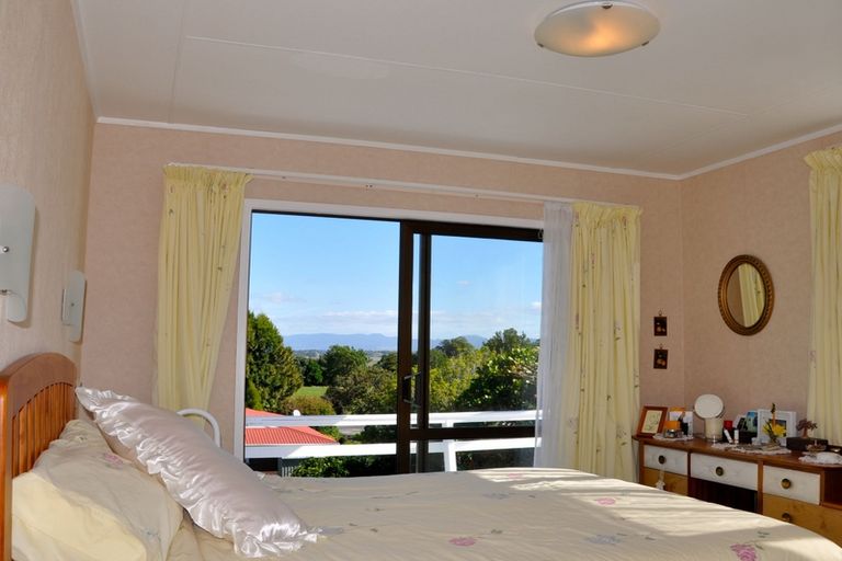 Photo of property in 122 Athenree Road, Athenree, Katikati, 3177