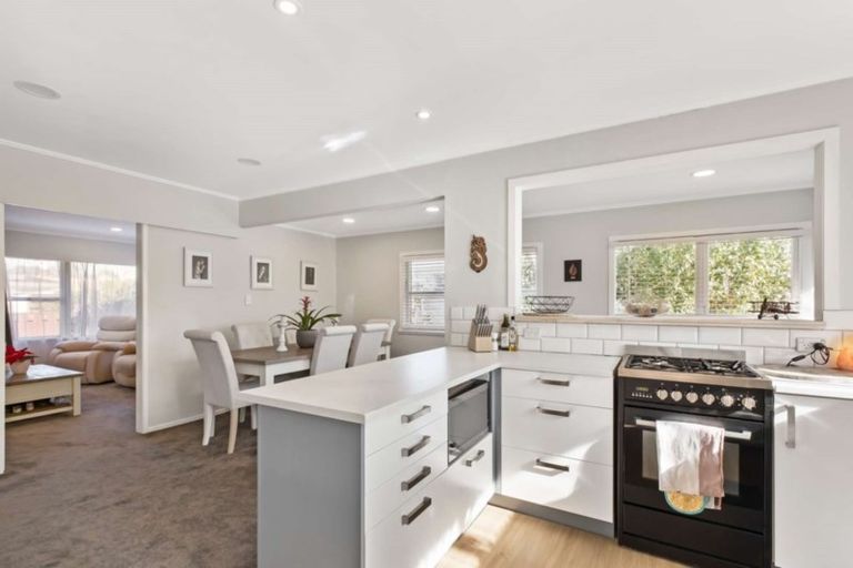 Photo of property in 13 Joyce Street, Pahurehure, Papakura, 2113