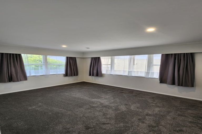 Photo of property in 304 Dowse Drive, Maungaraki, Lower Hutt, 5010