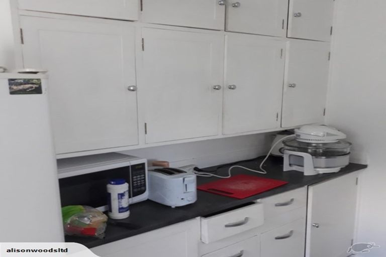 Photo of property in 27 Tika Street, Riccarton, Christchurch, 8041