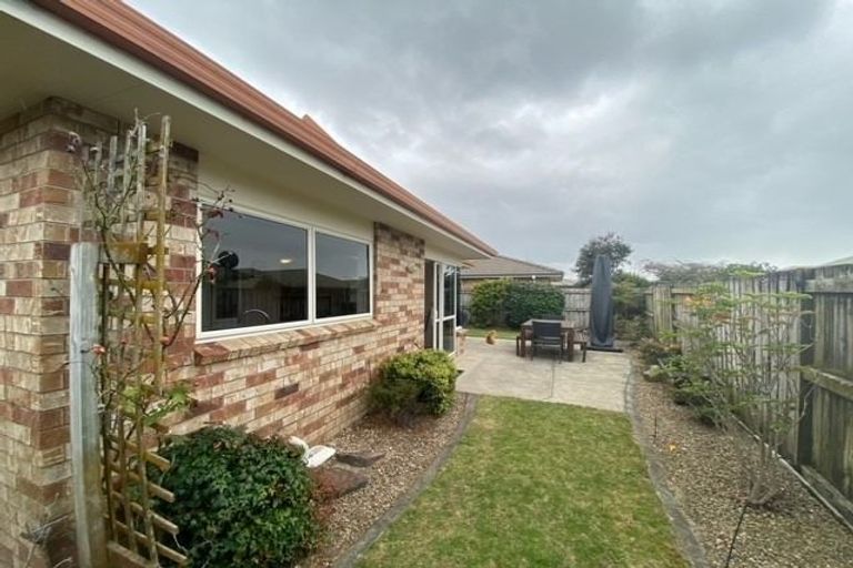 Photo of property in 11 Denny Hulme Drive, Mount Maunganui, 3116