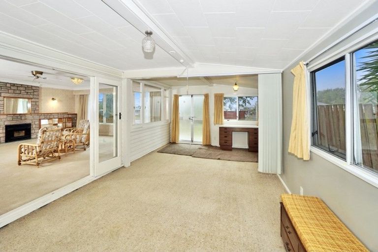 Photo of property in 9 Seddon Street, Te Puke, 3119