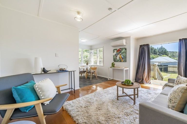 Photo of property in 28 Judd Crescent, Naenae, Lower Hutt, 5011