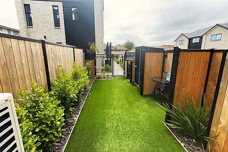 Photo of property in 3/6b Taramea Place, Addington, Christchurch, 8024