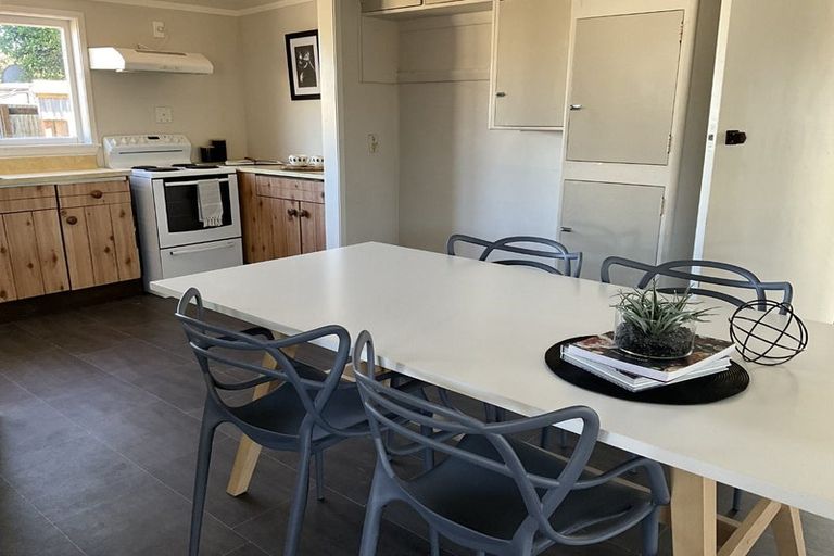 Photo of property in 1/45 Sutton Crescent, Papakura, 2110