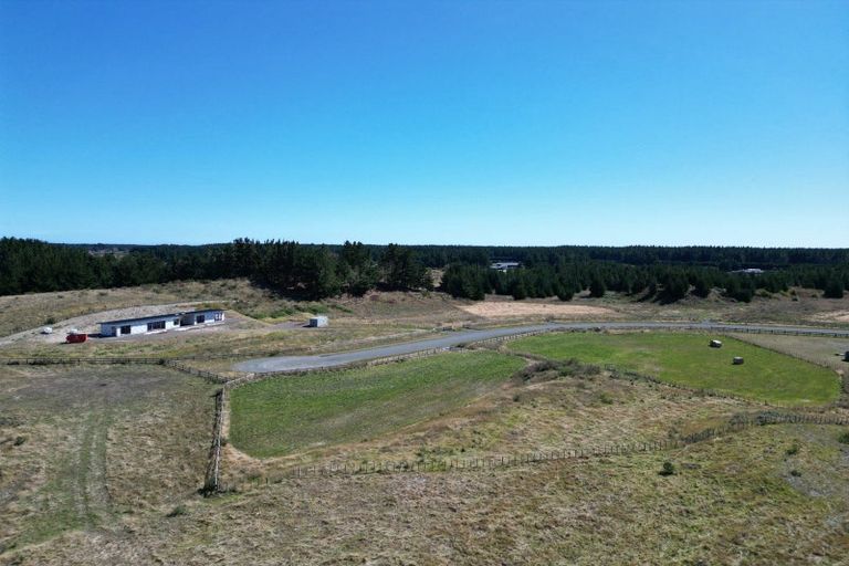 Photo of property in 33 Truebridge Drive, Waitarere, Levin, 5510