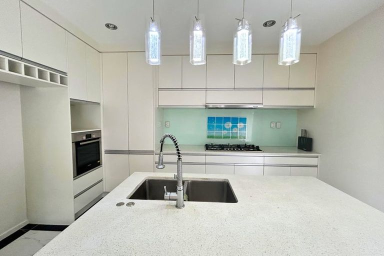 Photo of property in 15 Rohi Place, Flat Bush, Auckland, 2019