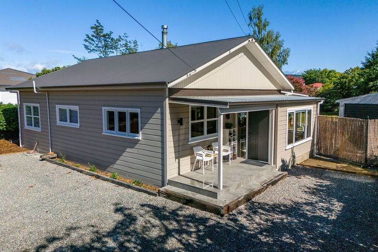 Photo of property in 25 Arrow Street, Wakefield, 7025