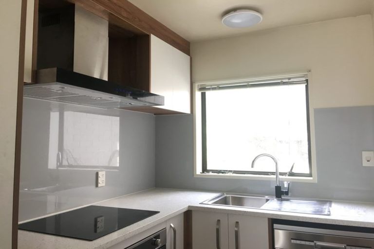 Photo of property in 3/35 Brockworth Place, Riccarton, Christchurch, 8011