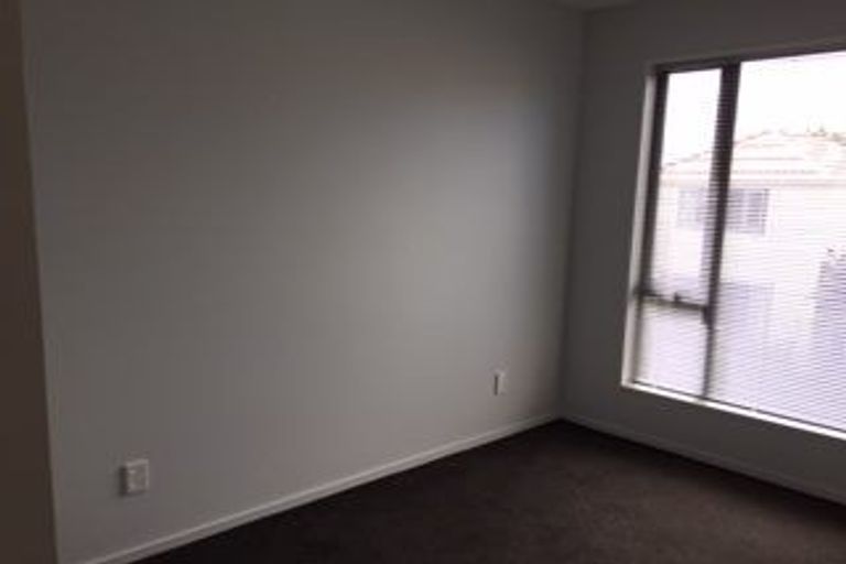 Photo of property in 11 Walpole Street, Waltham, Christchurch, 8023