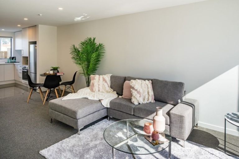 Photo of property in 2/36 Tacy Street, Kilbirnie, Wellington, 6022