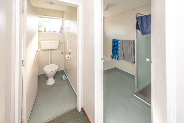 Photo of property in 93a Matai Street, Castlecliff, Whanganui, 4501