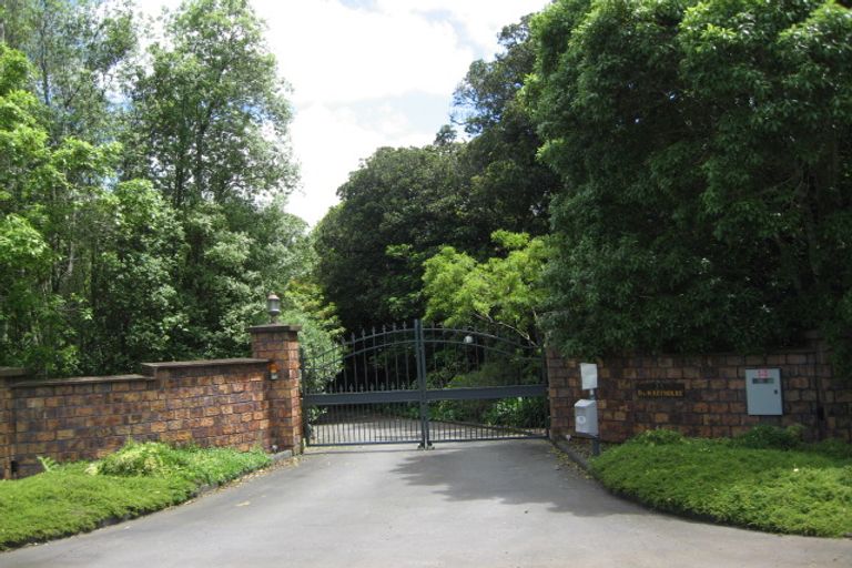 Photo of property in 25 Portsmouth Road, Bombay, 2675