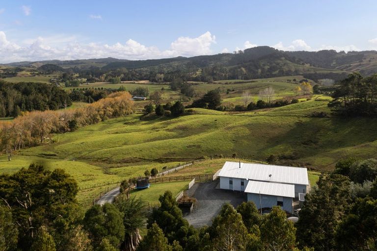 Photo of property in 1695 Kaipara Hills Road, Kaipara Flats, Warkworth, 0984