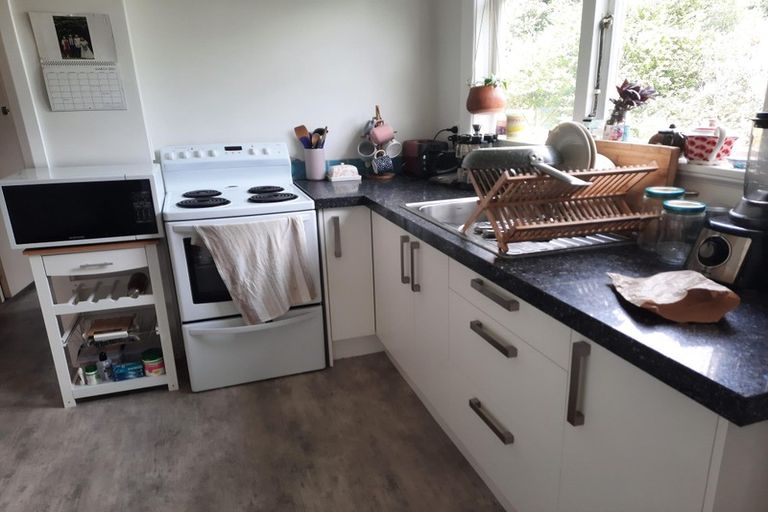 Photo of property in 11 Ames Street, Paekakariki, 5034