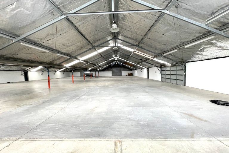 Photo of property in 2 Dunlop Road, Westgate, Auckland, 0814