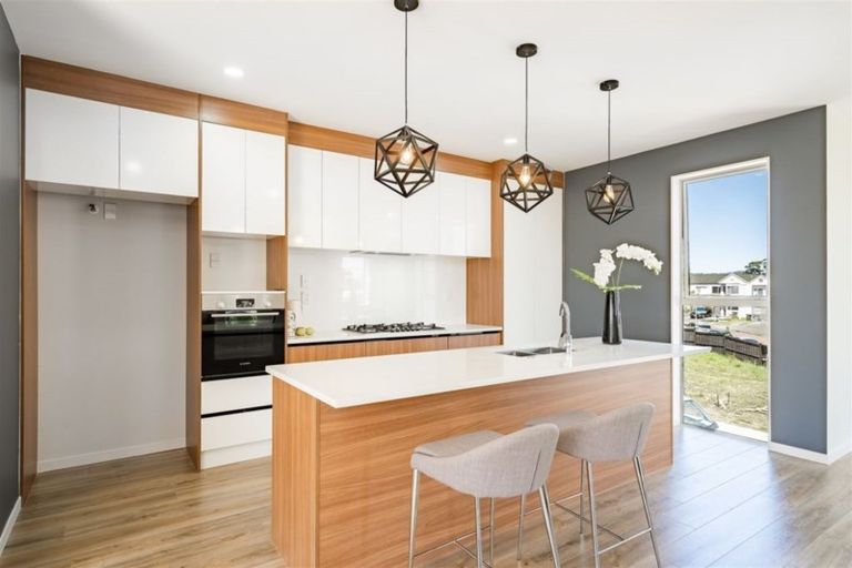 Photo of property in 9 Nephrite Lane, Henderson, Auckland, 0610