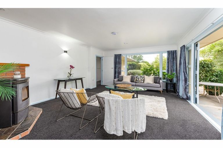 Photo of property in 30 Greenwood Close, Mairehau, Christchurch, 8013