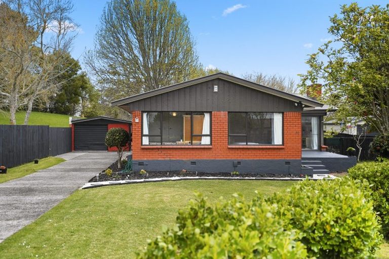 Photo of property in 59 Resthill Crescent, Glenview, Hamilton, 3206