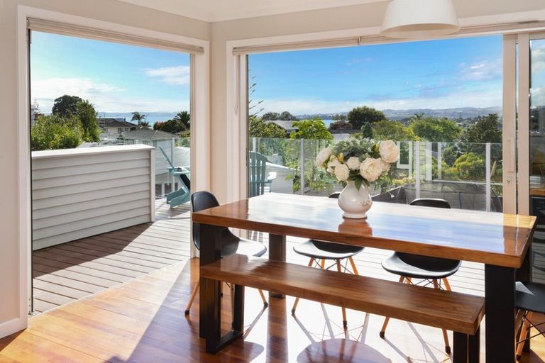 Photo of property in 78 Alexander Street, Cockle Bay, Auckland, 2014