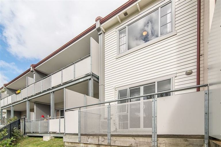 Photo of property in Monterey Apartments, 48/232 Middleton Road, Glenside, Wellington, 6037