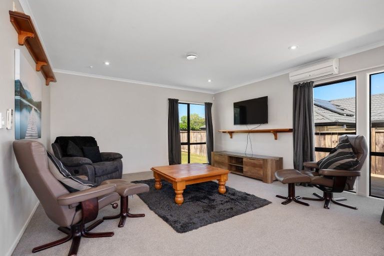 Photo of property in 49 Pelorus Street, Welcome Bay, Tauranga, 3112