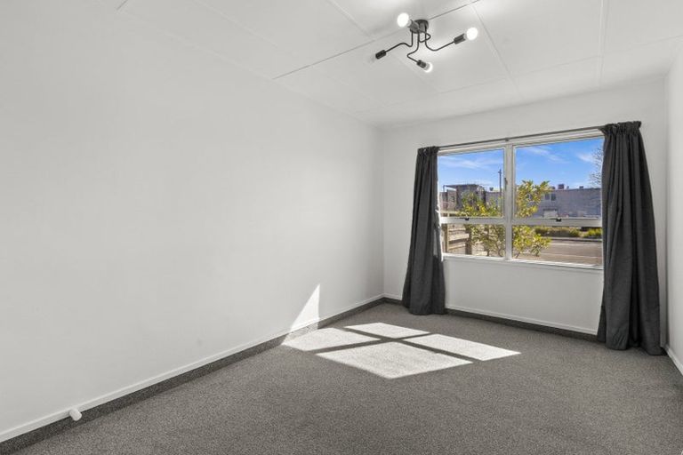 Photo of property in 1/8 Lee Road, Taradale, Napier, 4112