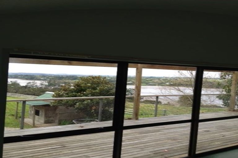 Photo of property in 23 James Paige Lane, Riverhead, Albany, 0793