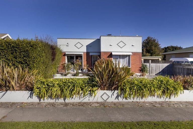 Photo of property in 27 Mowat Street, Springlands, Blenheim, 7201