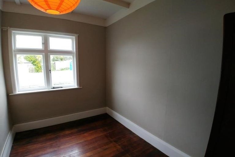 Photo of property in 321 Rangatira Road, Beach Haven, Auckland, 0626