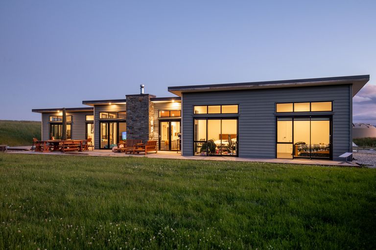 Photo of property in 213 Nelsen Ridge Road, Waikerikeri, Alexandra, 9393