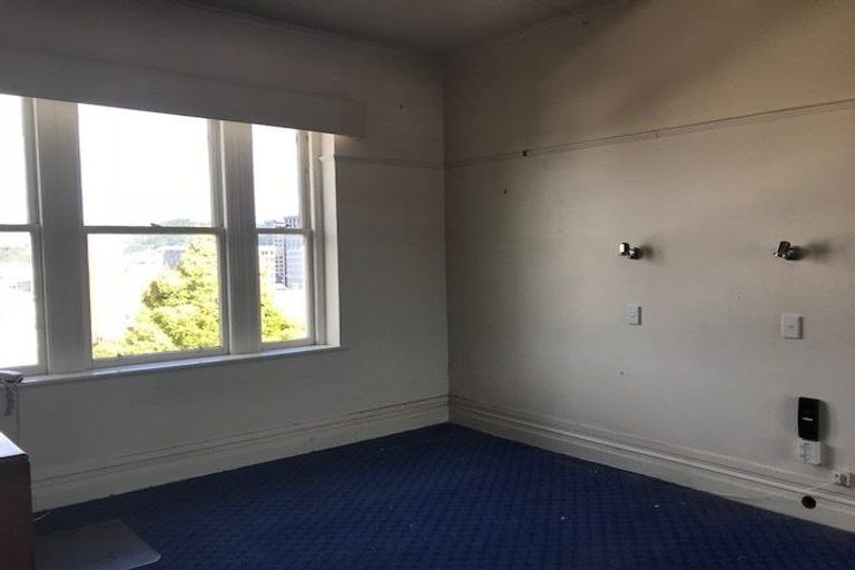 Photo of property in 18 Talavera Terrace, Kelburn, Wellington, 6012