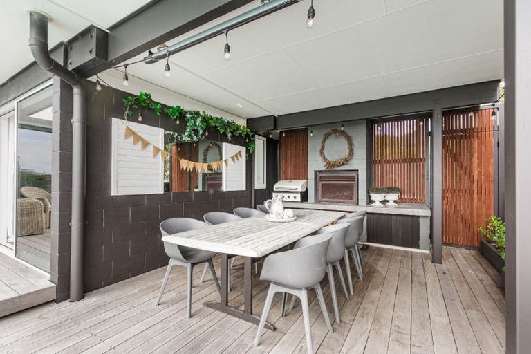 Photo of property in 96 Bramley Drive, Farm Cove, Auckland, 2012