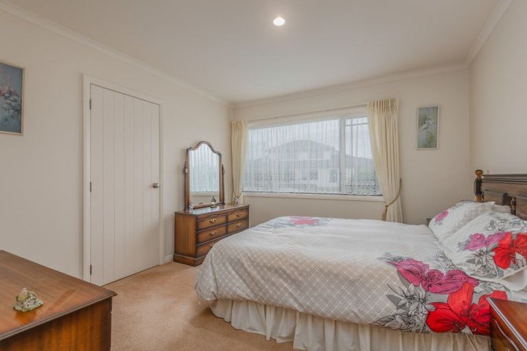 Photo of property in 1 Virginia Grove, Milson, Palmerston North, 4414